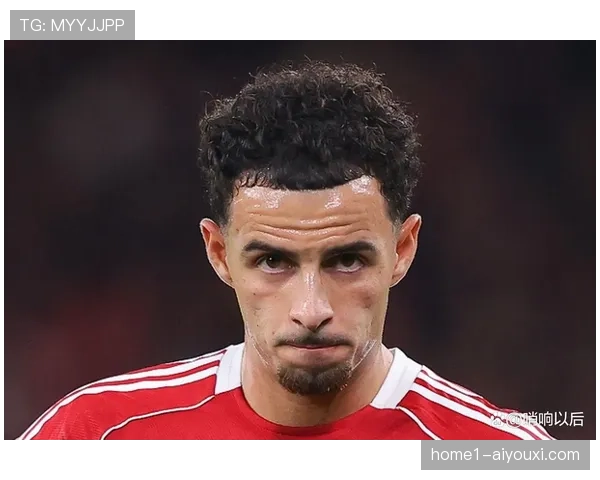 斯洛特下半场攻防转换提速 柯蒂斯琼斯前插增加进攻层次 斯洛特下半场攻防转换提速 柯蒂斯琼斯前插增加进攻层次